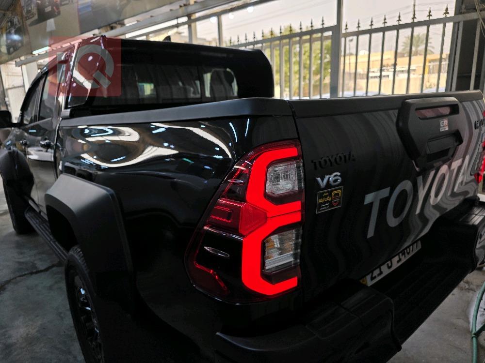 تۆیۆتا هایلۆکس